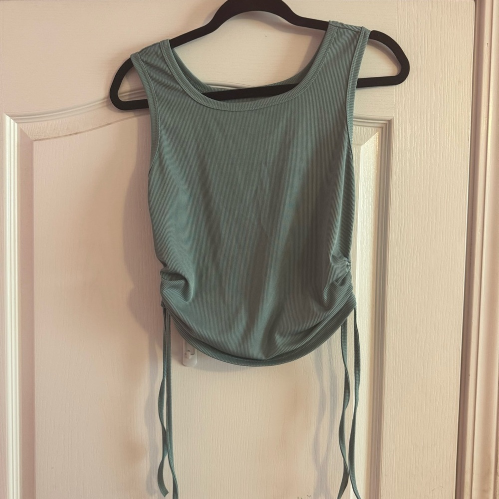 scrunched sides blue tank